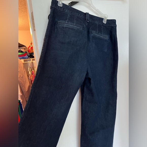 Ann Taylor Loft high waisted, wide-leg dark denim jeans, sz 8 - Picture 5 of 6
